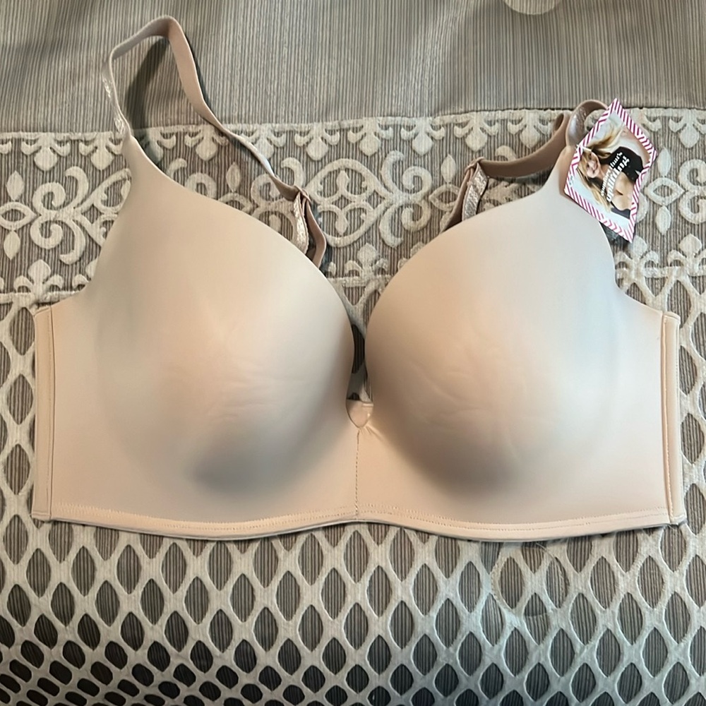Maidenform Nude Wireless Pushup Bra 36D